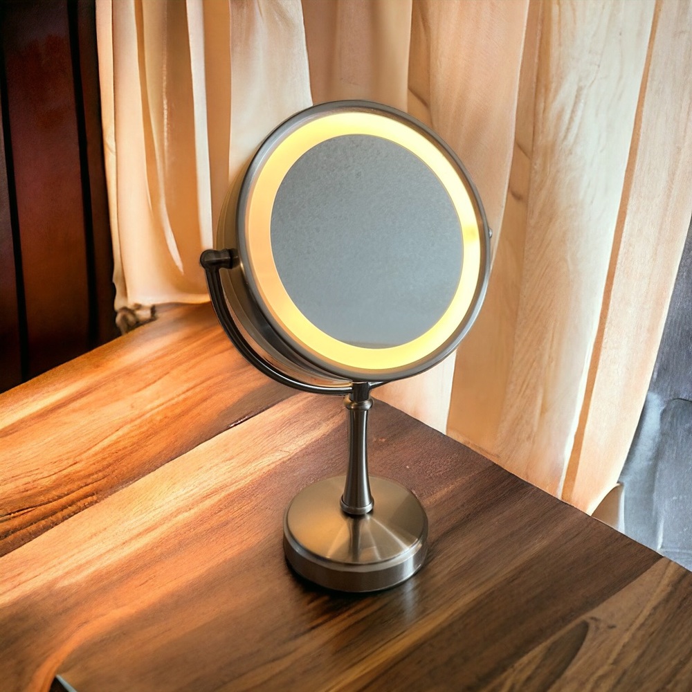Touch Sensor Light Up Makeup Mirror